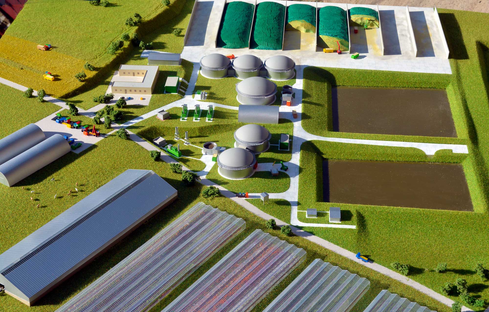 https://maketchik.com/wp-content/uploads/2019/06/biogaz-zavod.jpg