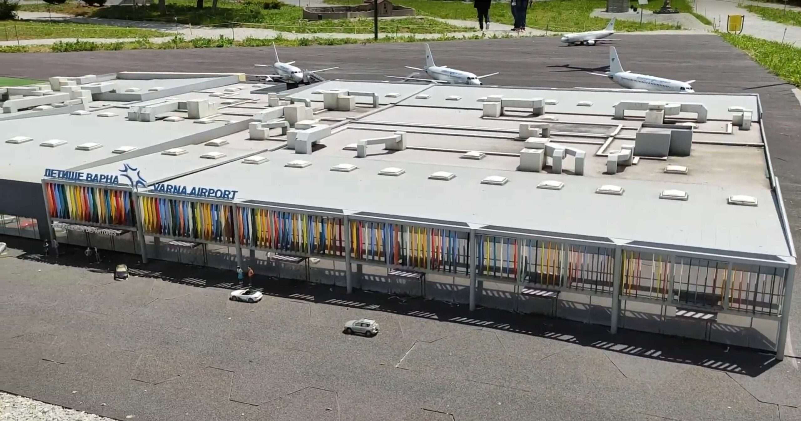 https://maketchik.com/wp-content/uploads/2024/03/airport-varna-model-2-scaled.jpg